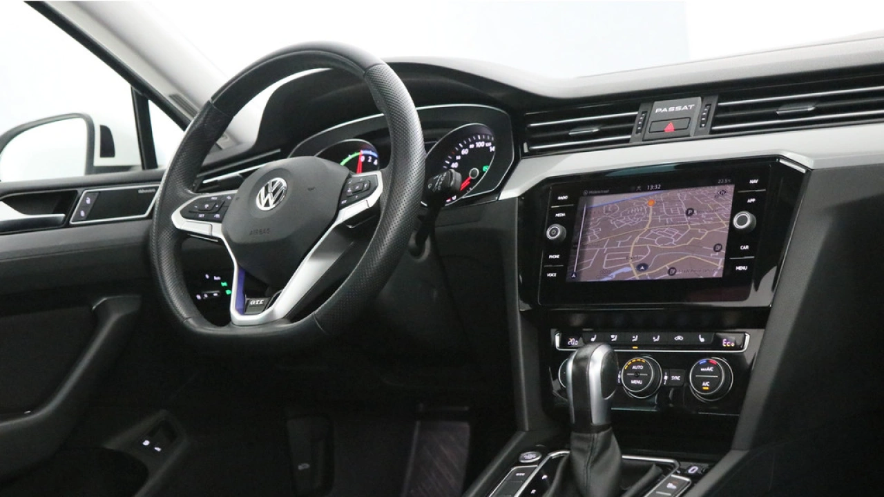 Volkswagen Passat Variant GTE 1.4 TSI eHybrid 218pk PHEV Business