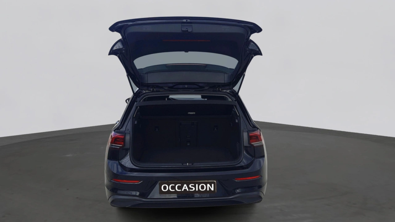 Volkswagen Golf 1.0 TSI 110pk Life | Navigatie | App Connect | Parkeersensoren