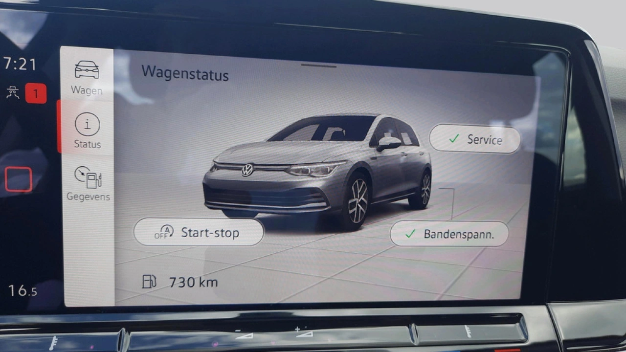 Volkswagen Golf 1.0 TSI 110pk Life | Navigatie | App Connect | Parkeersensoren