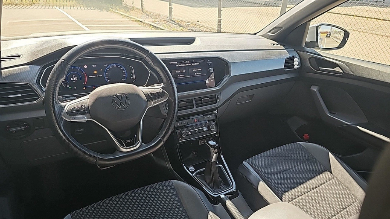 Volkswagen T-Cross 1.0 TSI Style Automaat | Climatronic | Binnenkort beschikbaar |