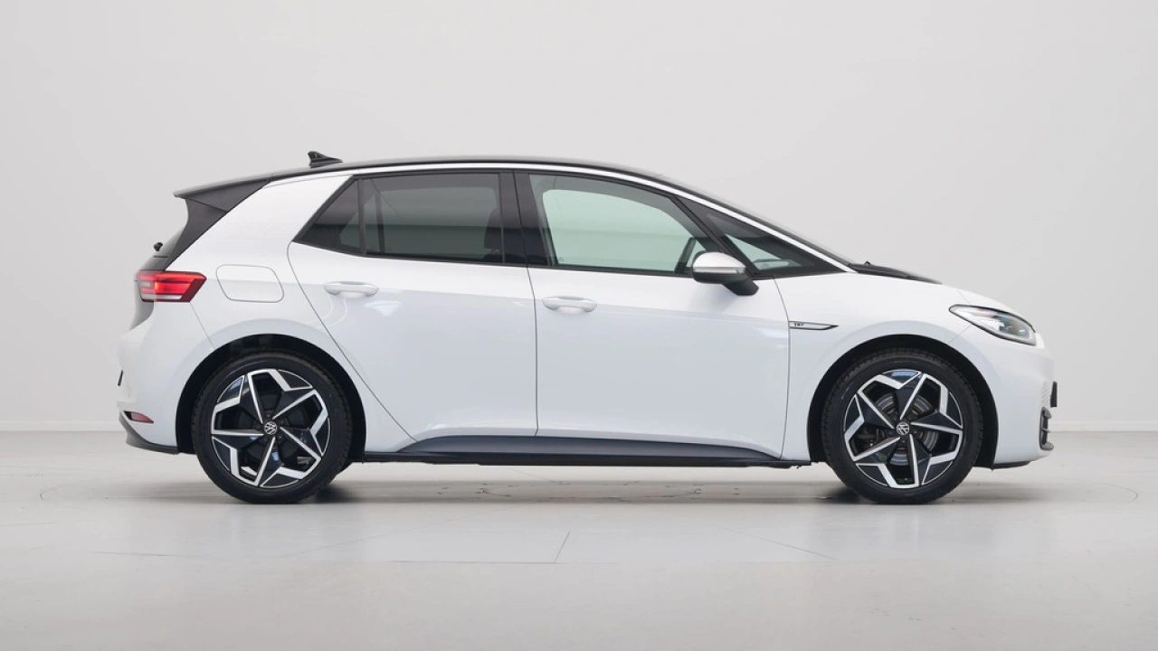 Volkswagen ID.3 First Plus 58 kWh 204pk