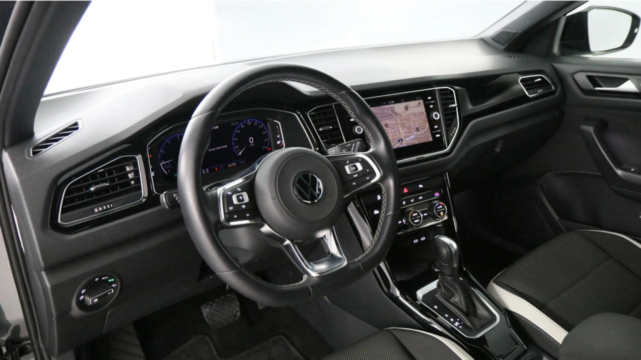 Volkswagen T-Roc 1.5 TSI Sport Automaat | Black Style |