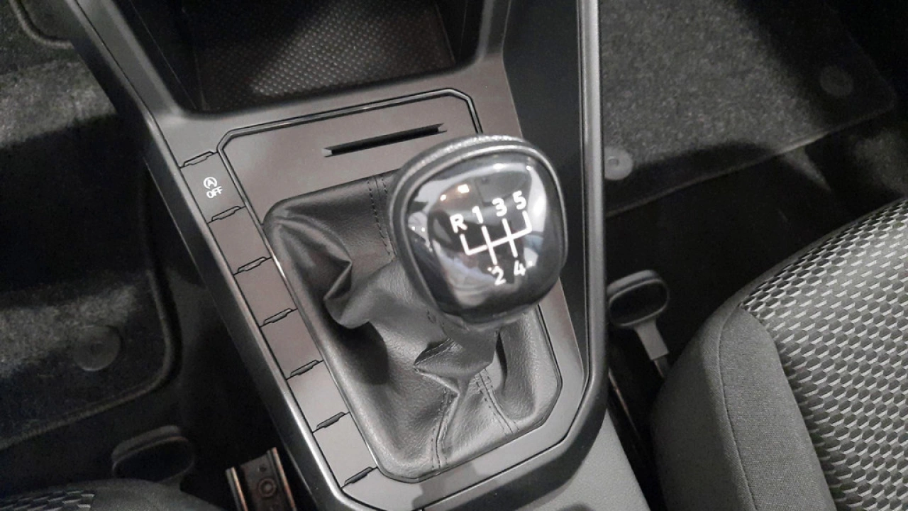 Volkswagen Polo 1.0 MPI Polo | Airco | App Connect | All Seasonbanden |