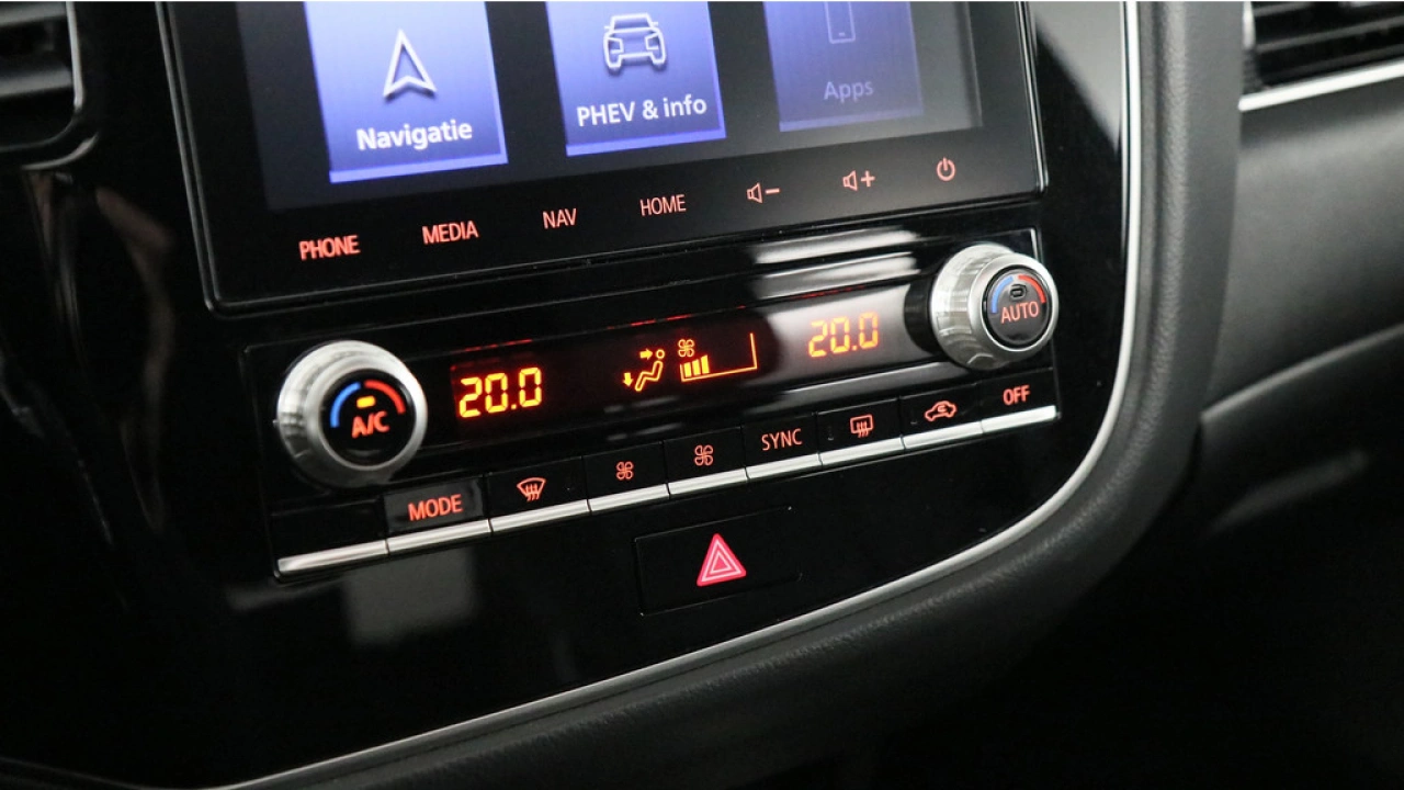 Mitsubishi Outlander 2.4 PHEV Instyle