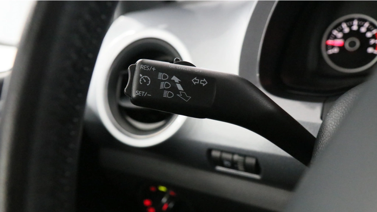SEAT Mii 1.0 60pk Sport Connect