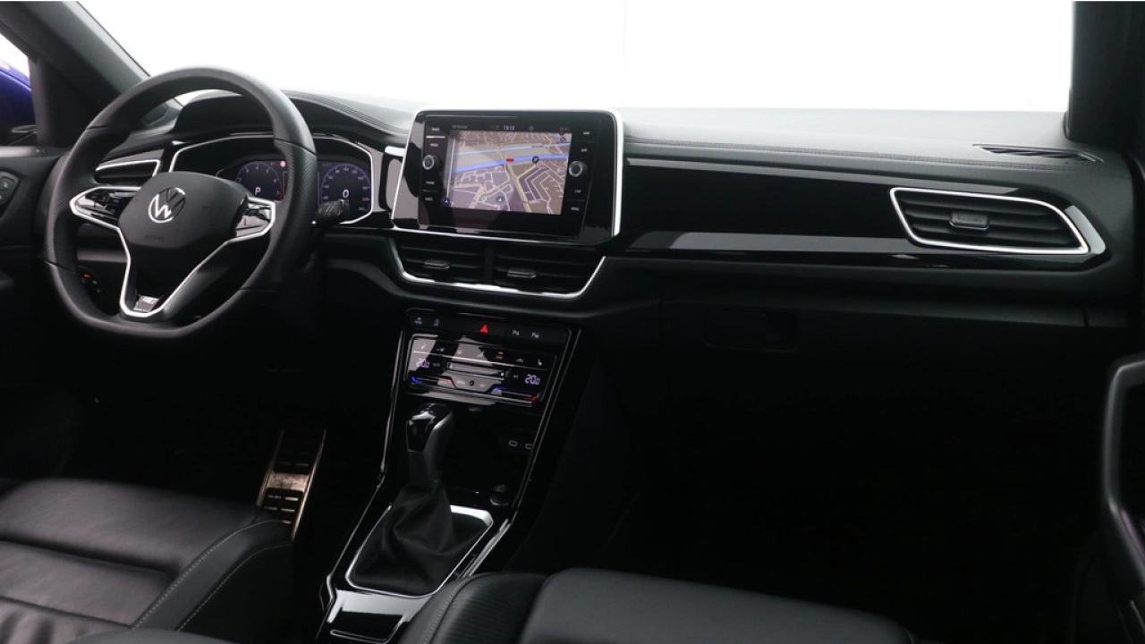 Volkswagen T-Roc 1.5 TSI 150pk DSG R-Line Leder Navigatie