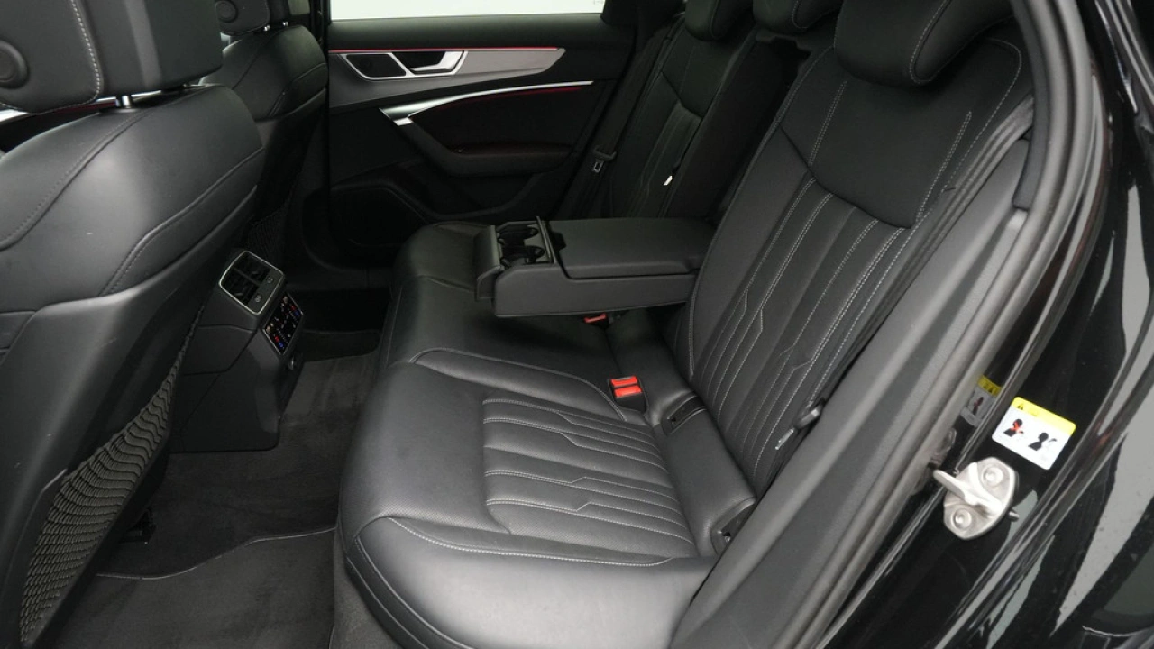 Audi A6 Avant 55 TFSI e 367pk quattro Competition