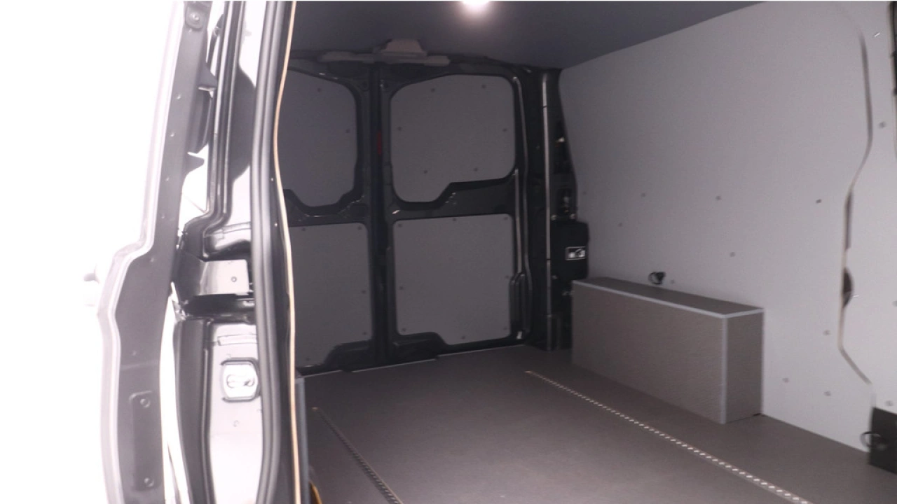 VW Bedrijfswagens Transporter L2H1 2.0 TDI 170pk Automaat Bulli-Intro