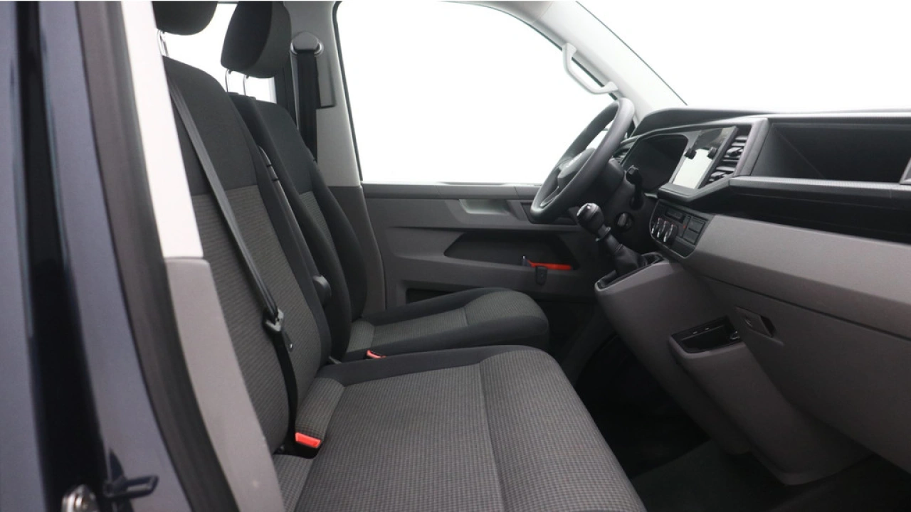 VW Bedrijfswagens Transporter L2H1 Dubbel Cabine 2.0 TDI 110pk