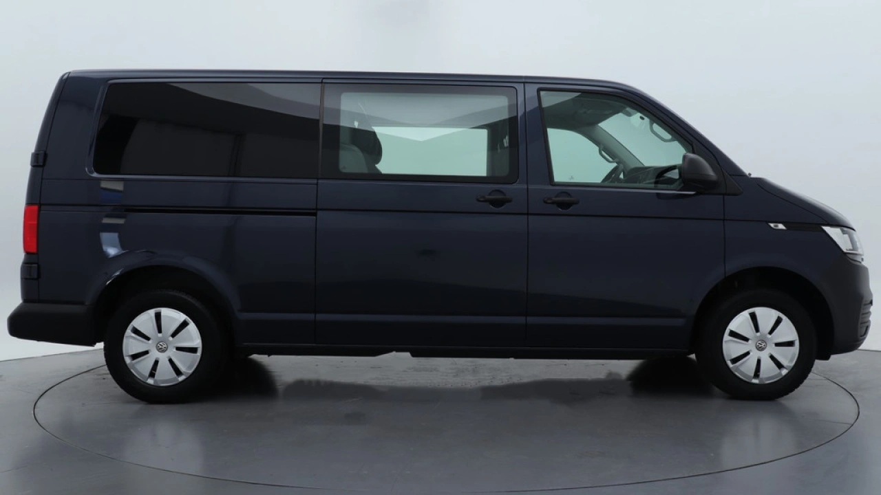 VW Bedrijfswagens Transporter L2H1 Dubbel Cabine 2.0 TDI 110pk