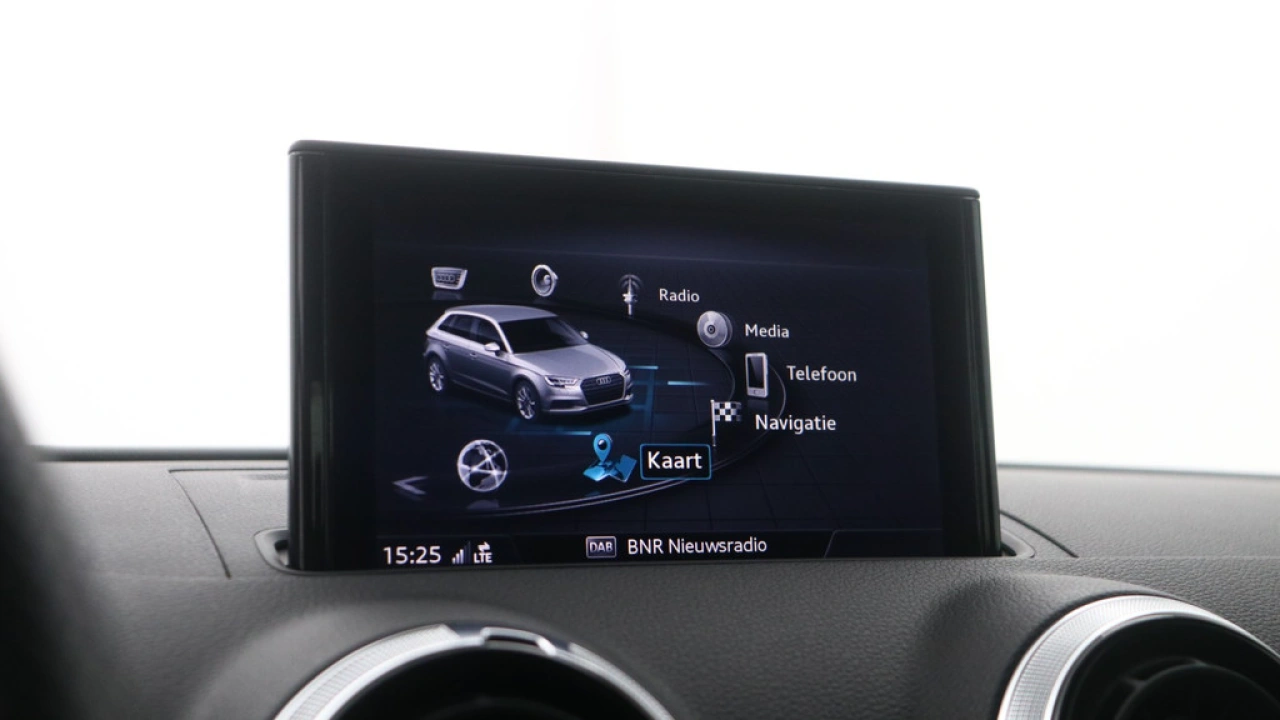 Audi A3 Sportback 35 TFSI CoD Advance Sport | Digitale cockpit | B&O | Comfort sleutel |