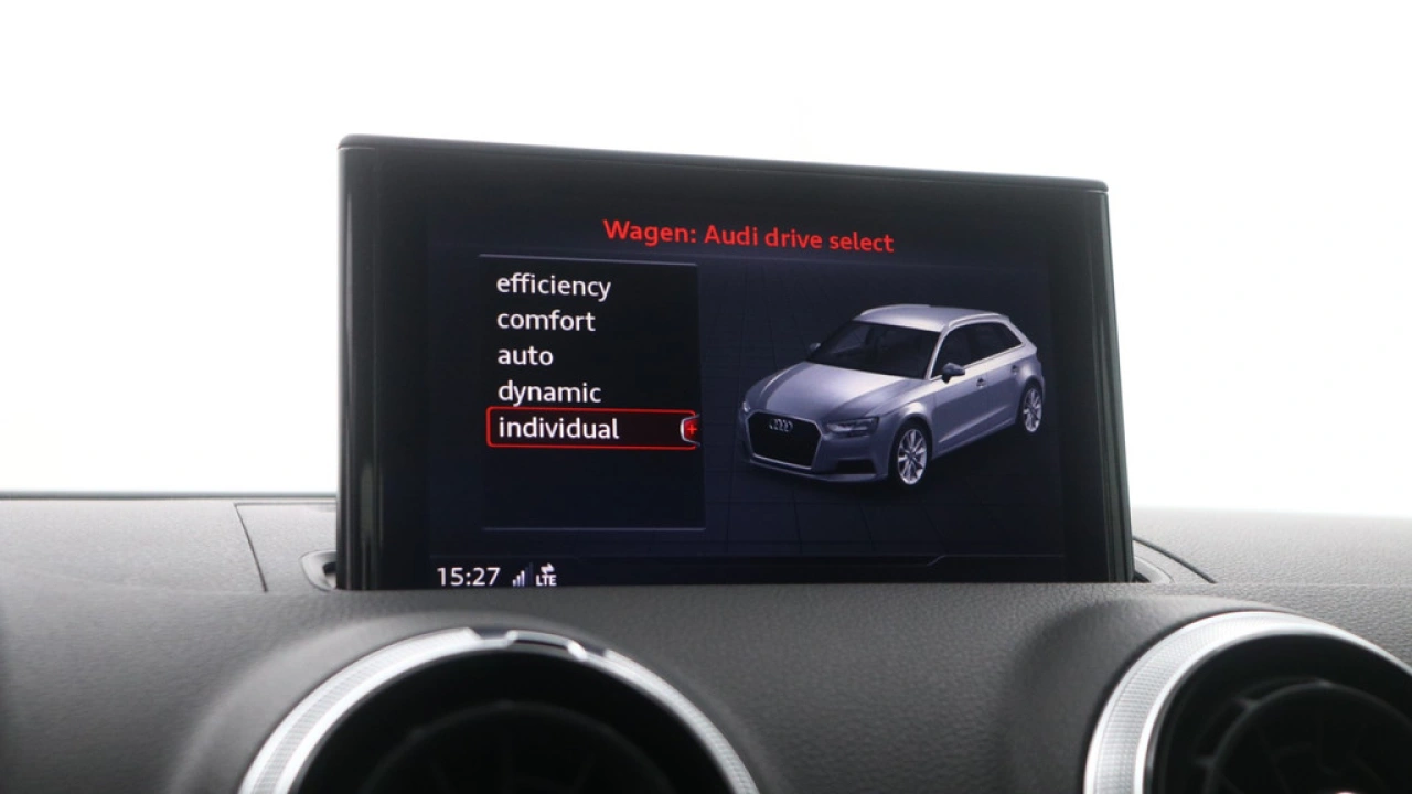 Audi A3 Sportback 35 TFSI CoD Advance Sport | Digitale cockpit | B&O | Comfort sleutel |