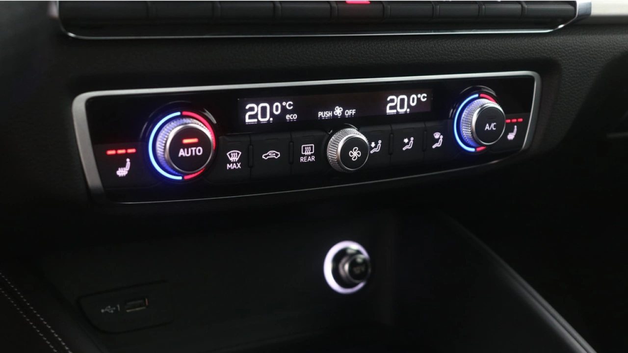 Audi A3 Sportback 35 TFSI CoD Advance Sport | Digitale cockpit | B&O | Comfort sleutel |