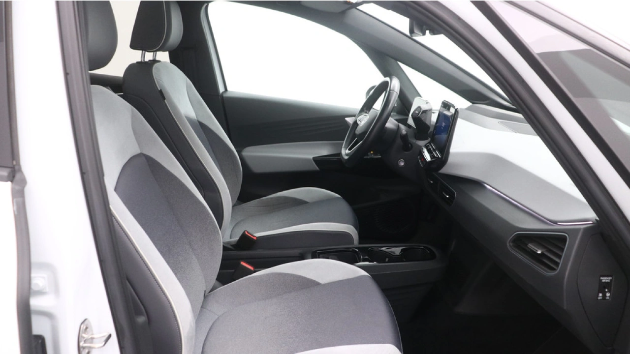 Volkswagen ID.3 Pro 58 kWh 204pk Panoramadak Head Up Warmtepomp Navigatie