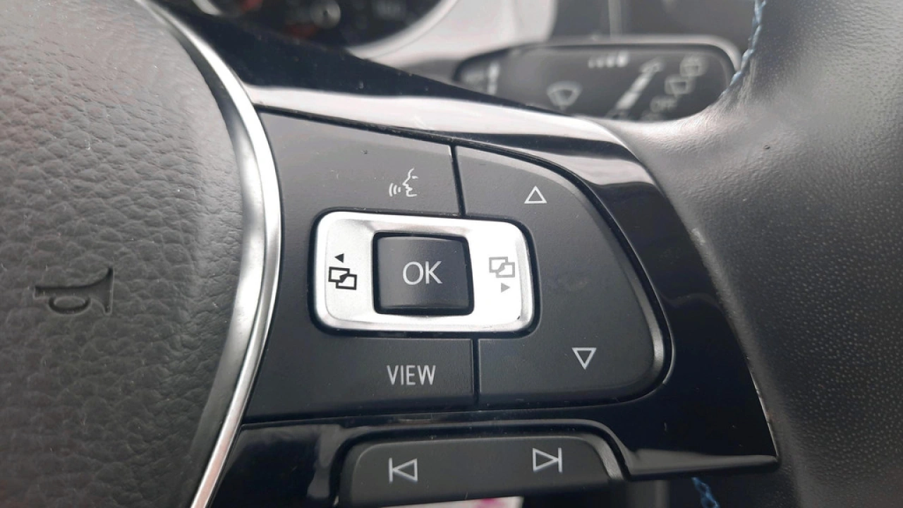 Volkswagen e-Golf 36kWh E-DITION | LED | Navigatie |