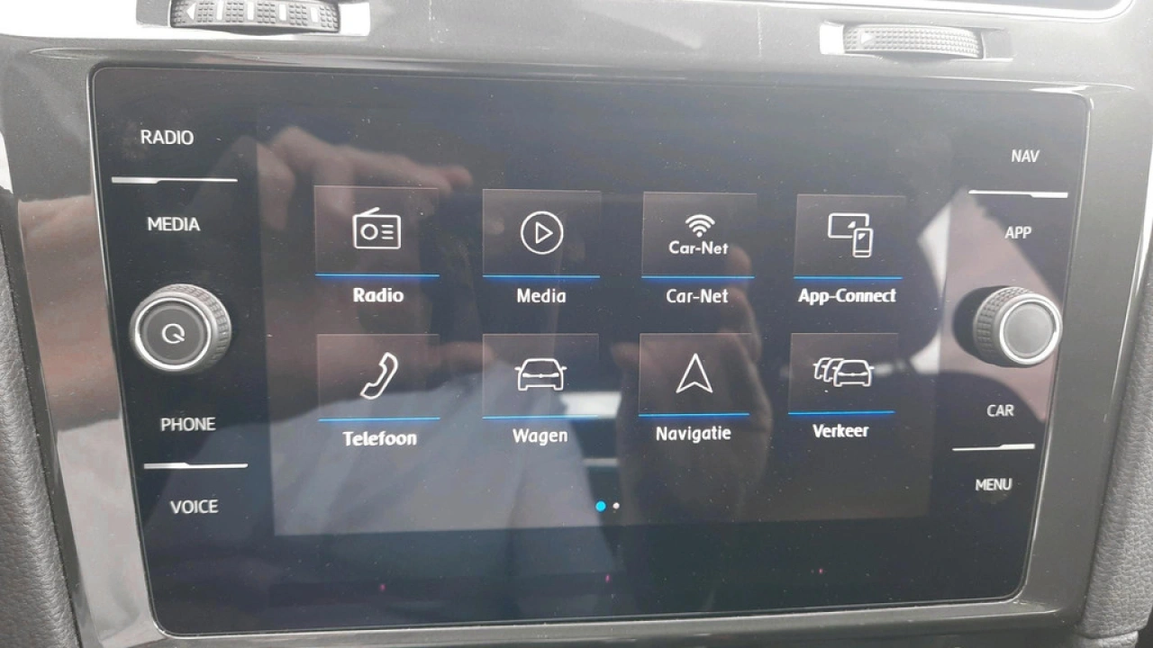 Volkswagen e-Golf 36kWh E-DITION | LED | Navigatie |