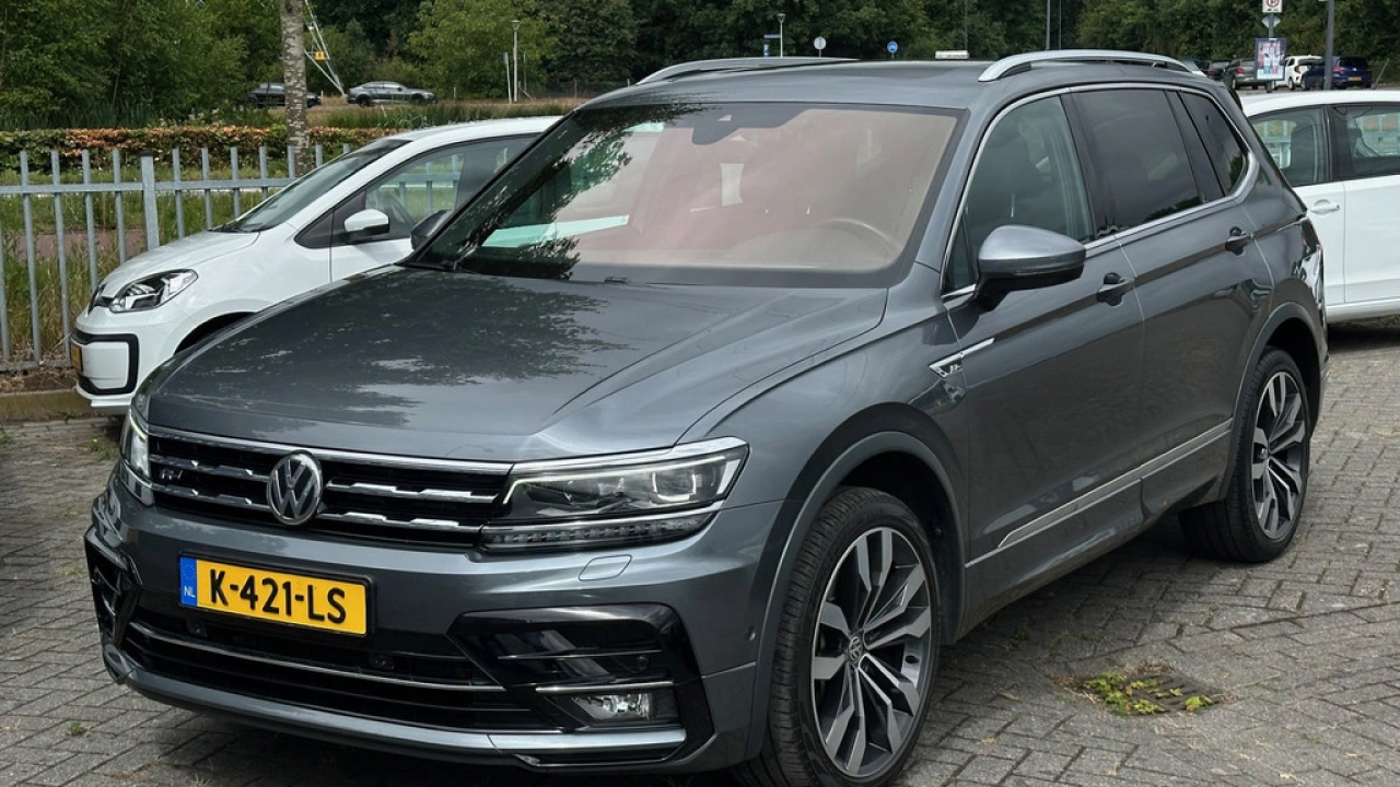 Volkswagen Tiguan Allspace 2.0 TSI 190pk DSG 4Motion Highline Business R 7p. Panoramadak
