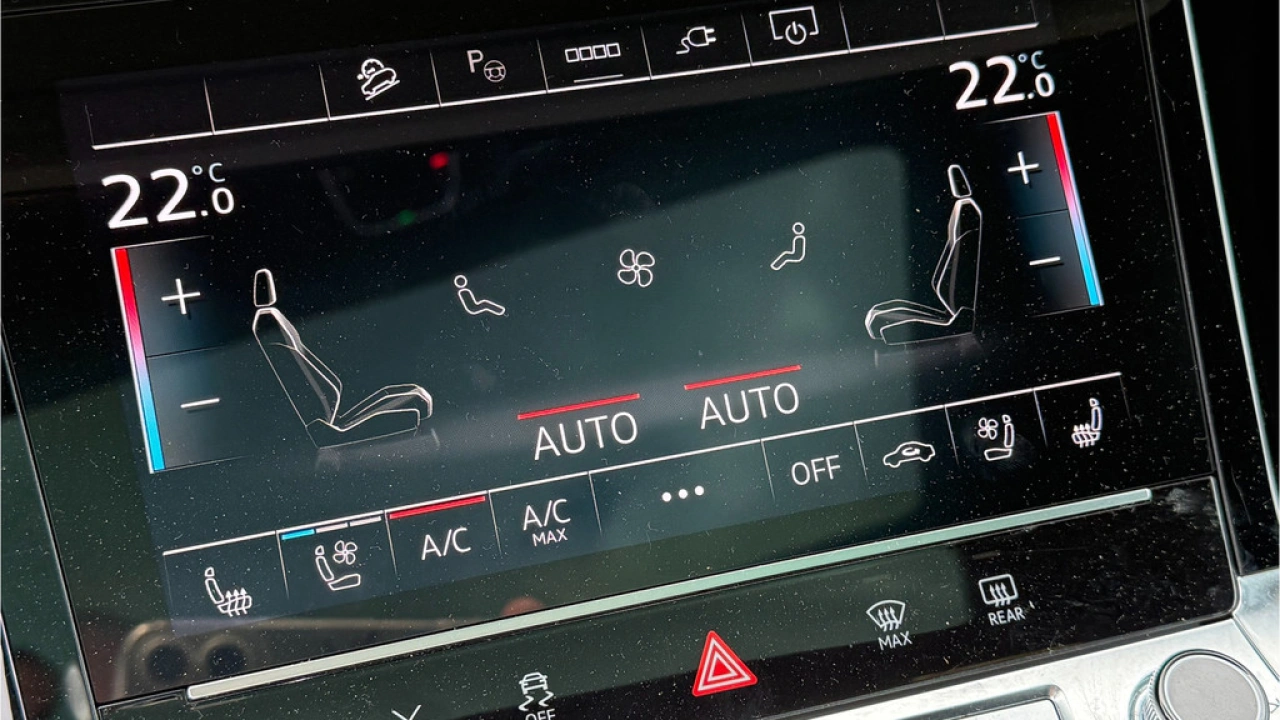 Audi Q8 e-tron 55 quattro Advanced Edition 115 kWh | Stoelventilatie | Trekhaak | B&O | Panorama dak |