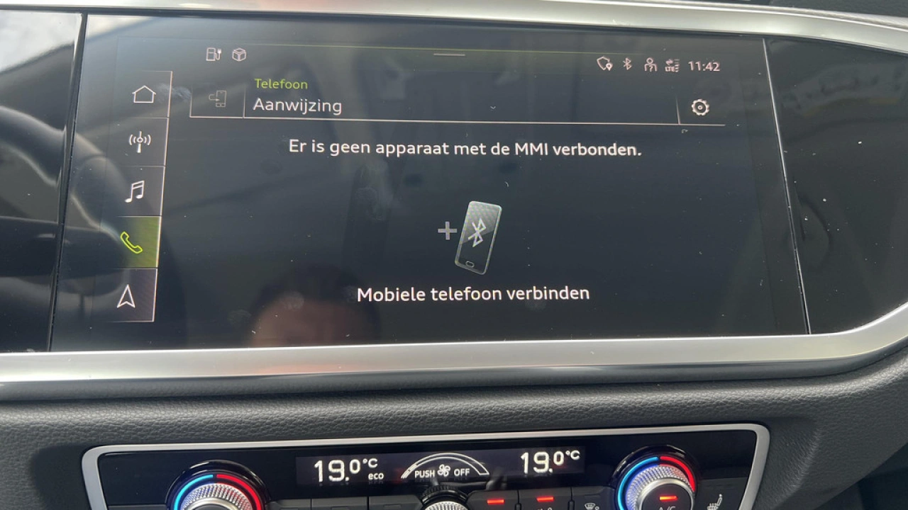 Audi Q3 45 TFSI e 245Pk Advanced Edition / Trekhaak / Stoelverwarming / PDC V+A