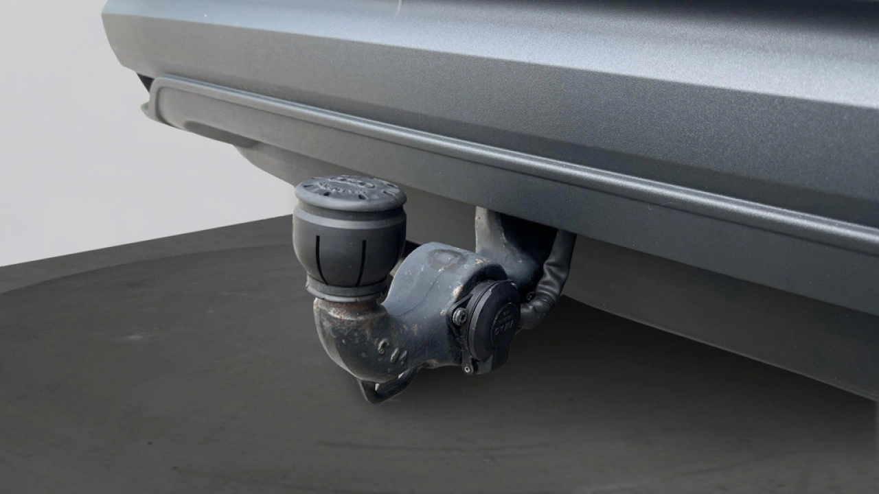 Audi Q3 45 TFSI e 245Pk Advanced Edition / Trekhaak / Stoelverwarming / PDC V+A