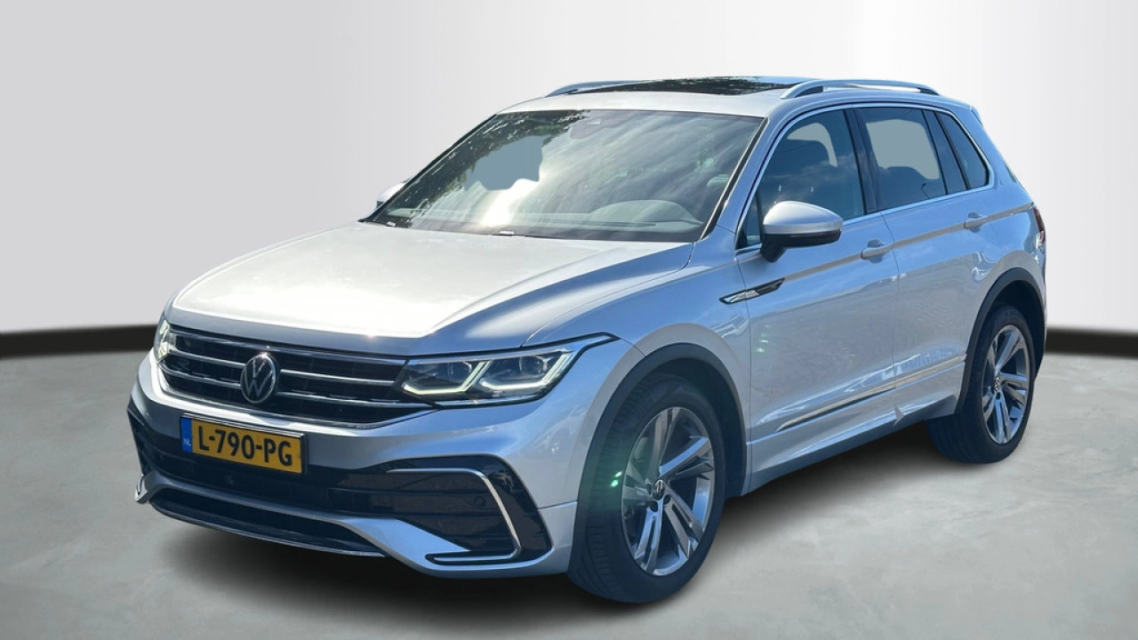 Volkswagen Tiguan 1.5 TSI 150pk DSG R-Line Business+ Panoramadak Naviagatie