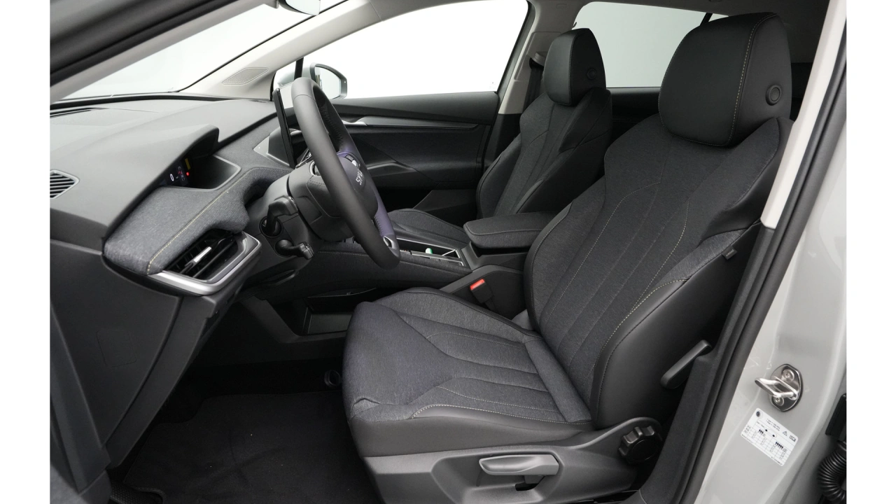 Škoda Elroq 85 Elektromotor 286 1AT Business Edition - Tour
