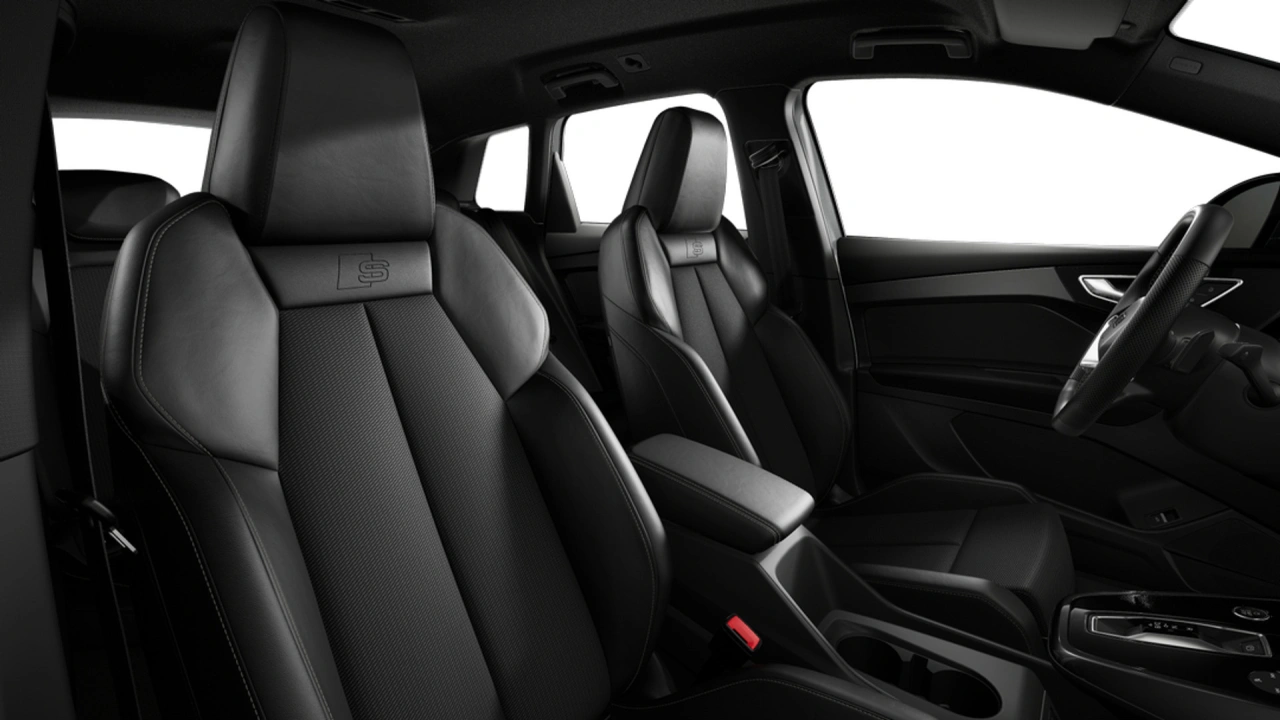 Audi Q4 e-tron Q4 40 e-tron 204 1AT Edition