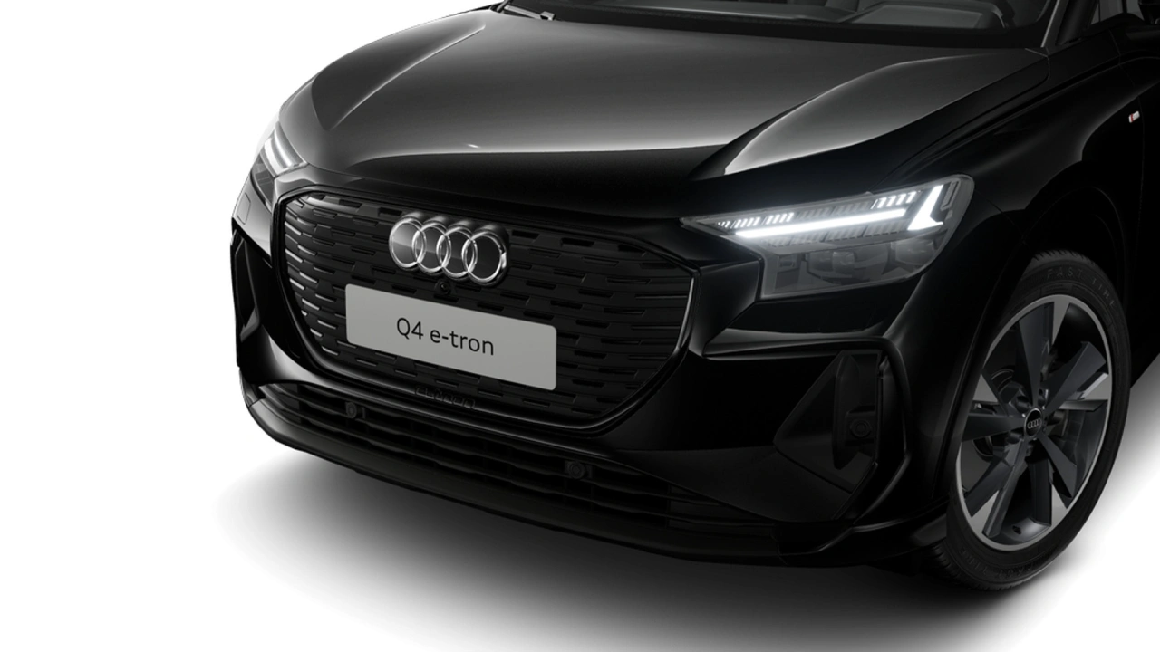 Audi Q4 e-tron Q4 40 e-tron 204 1AT Advanced edition