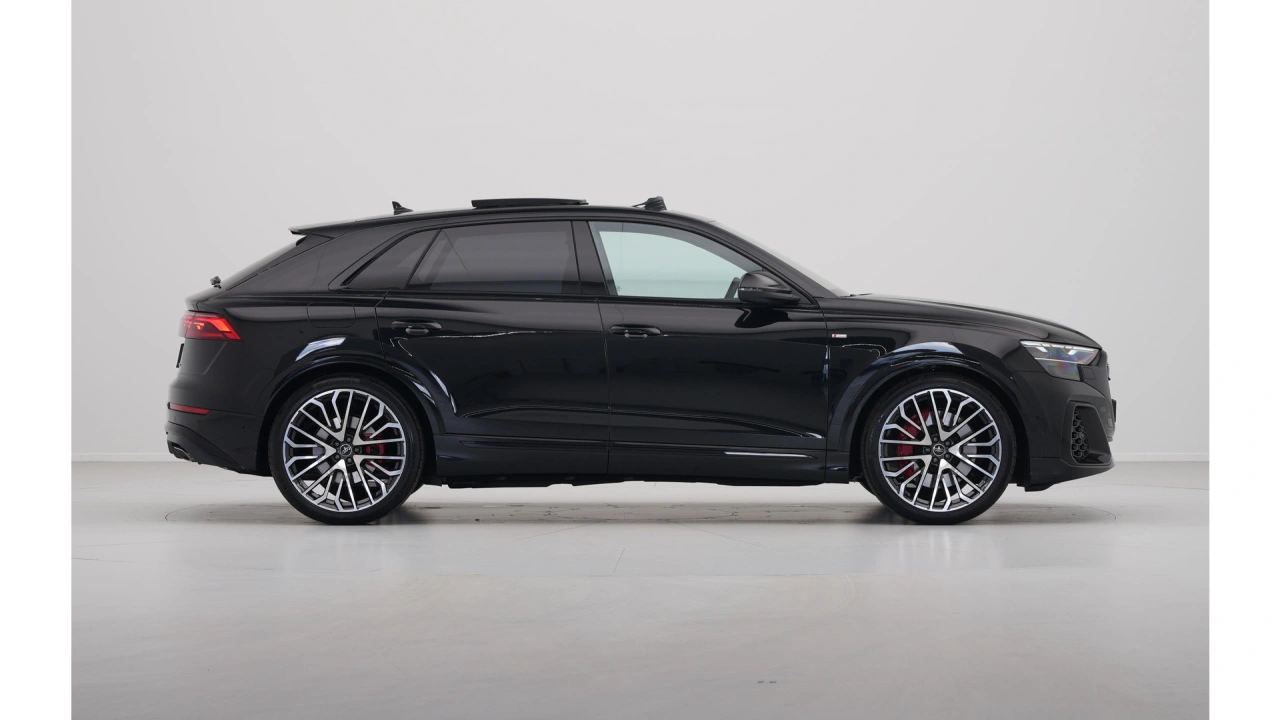Audi Q8 60 TFSI e 490 Tiptronic Pro Line S Competition