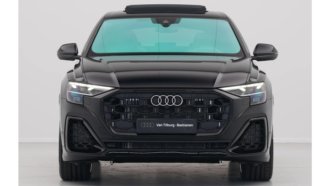 Audi Q8 60 TFSI e 490 Tiptronic Pro Line S Competition
