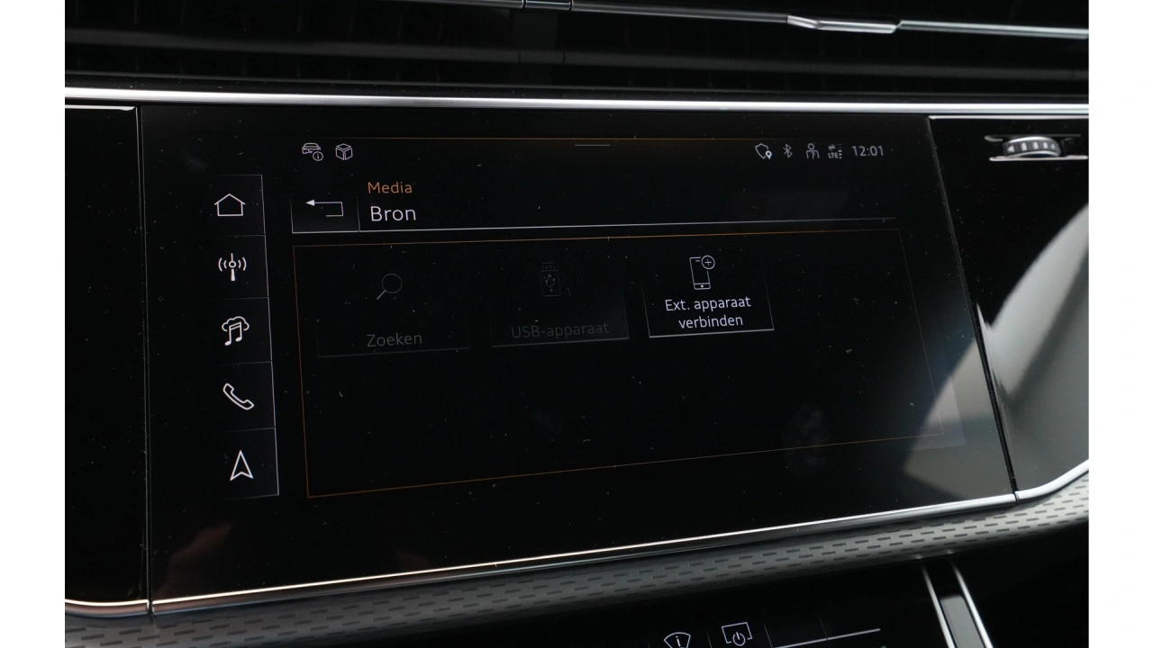 Audi Q8 60 TFSI e 490 Tiptronic Pro Line S Competition