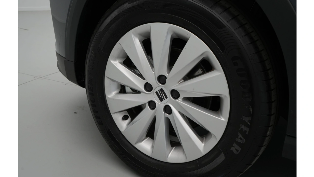 SEAT Arona 1.0 EcoTSI 95 5MT Style Business Connect