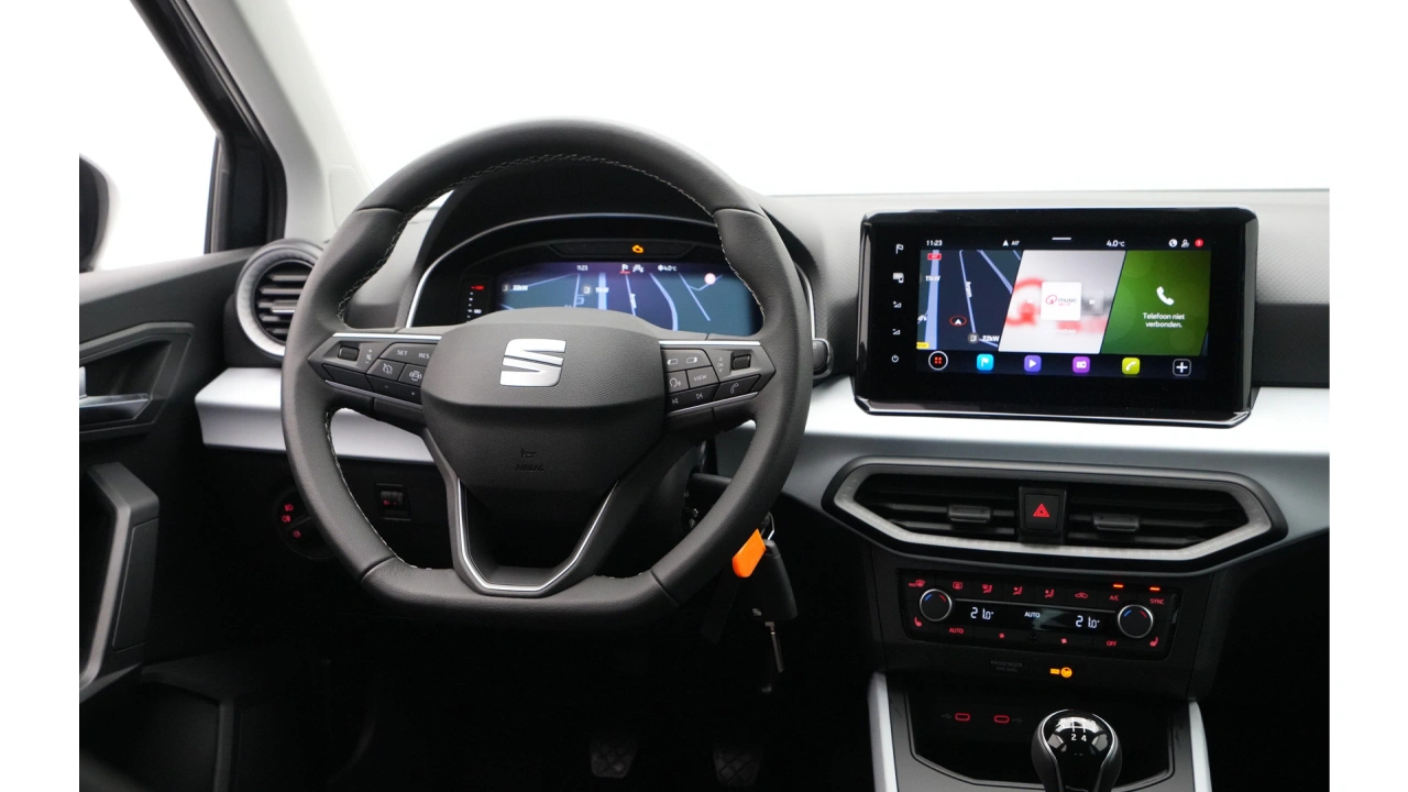 SEAT Arona 1.0 EcoTSI 95 5MT Style Business Connect
