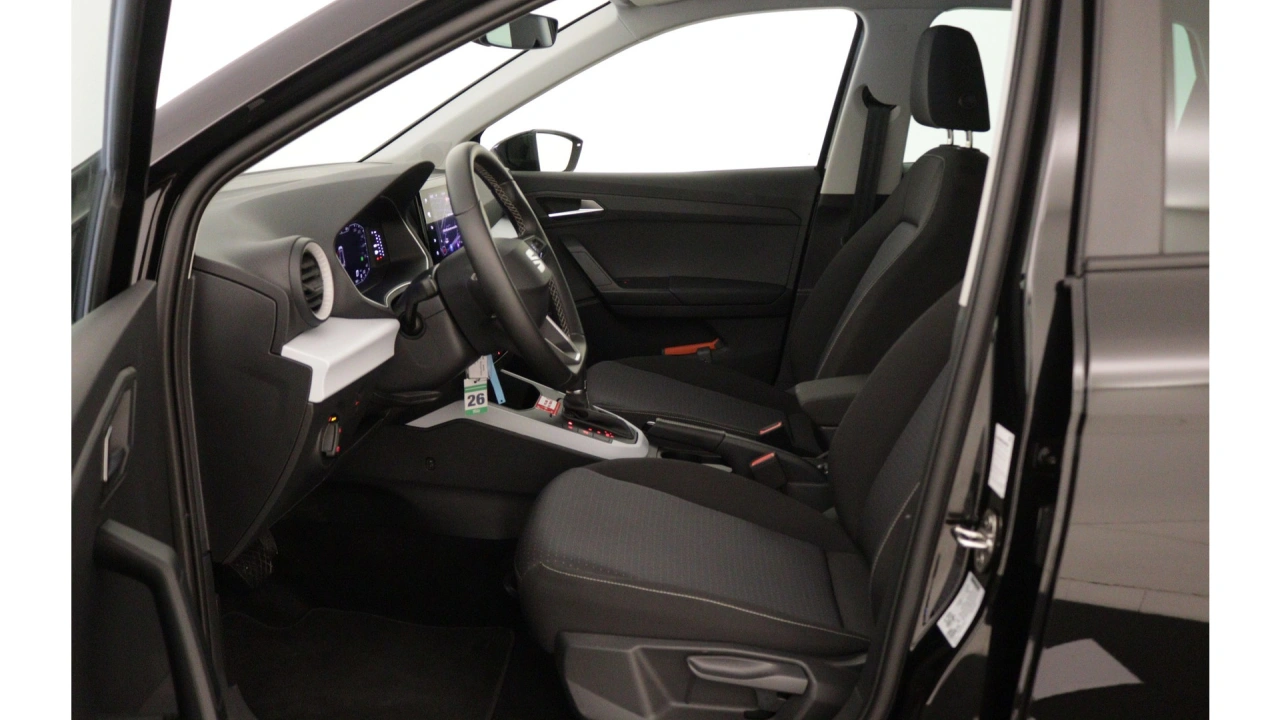 SEAT Arona 1.0 EcoTSI 95 5MT Style Business Connect