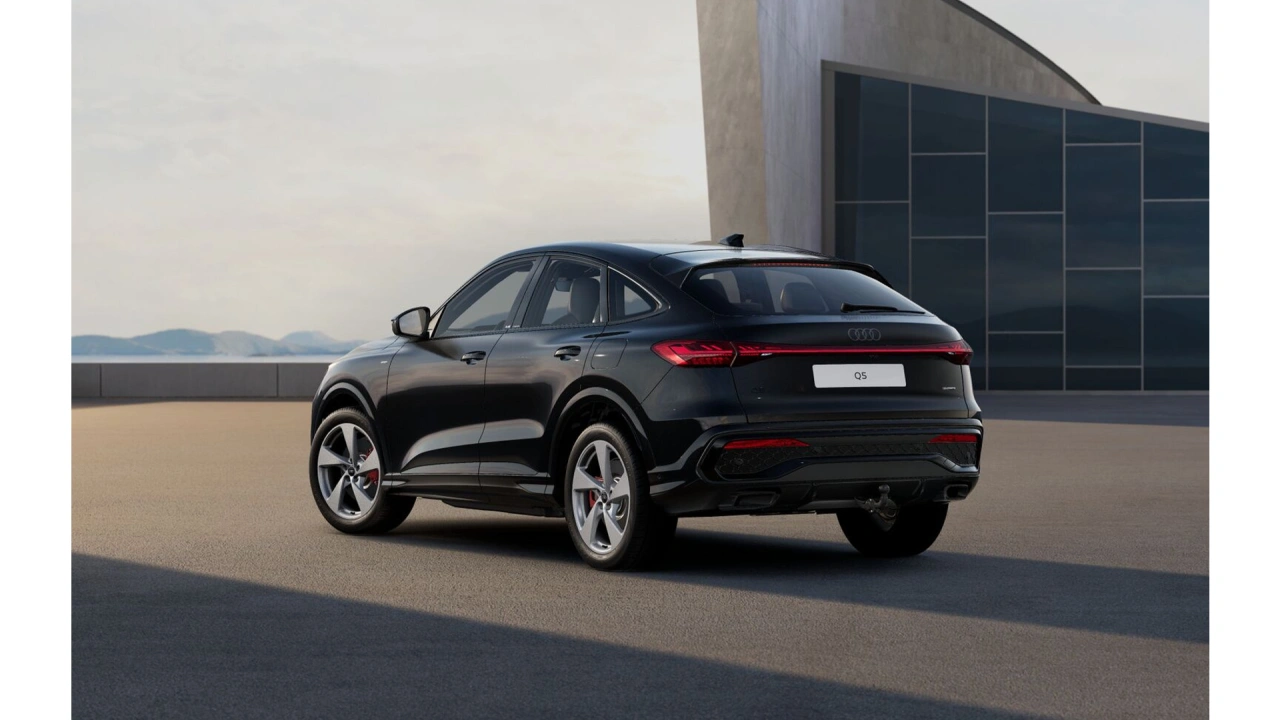 Audi Q5 Sportback e-hybrid quattro 367 S tronic S edition Competition