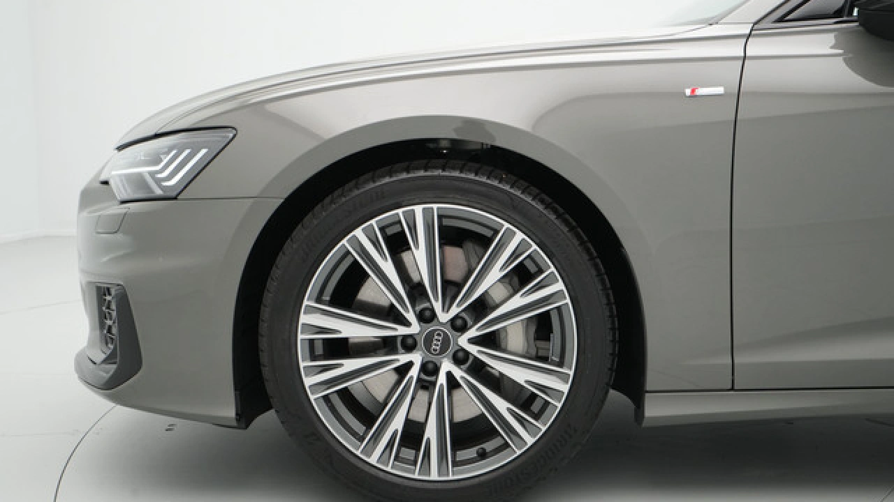 Audi A6 Avant 50 TFSI e quattro 299 S tronic S edition Competition