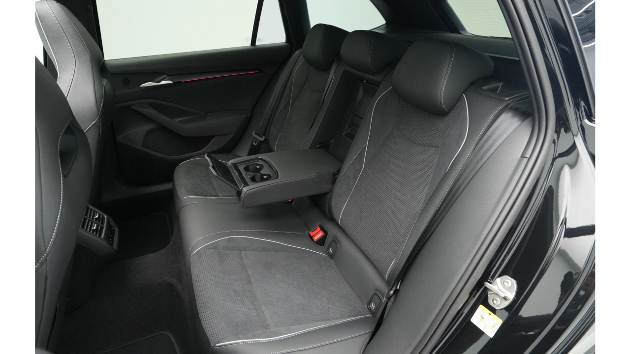 Škoda Superb Combi 1.5 TSI iV 204 6DSG Sportline Business