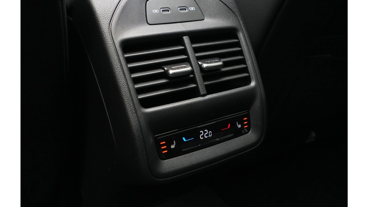 Škoda Superb Combi 1.5 TSI iV 204 6DSG Sportline Business