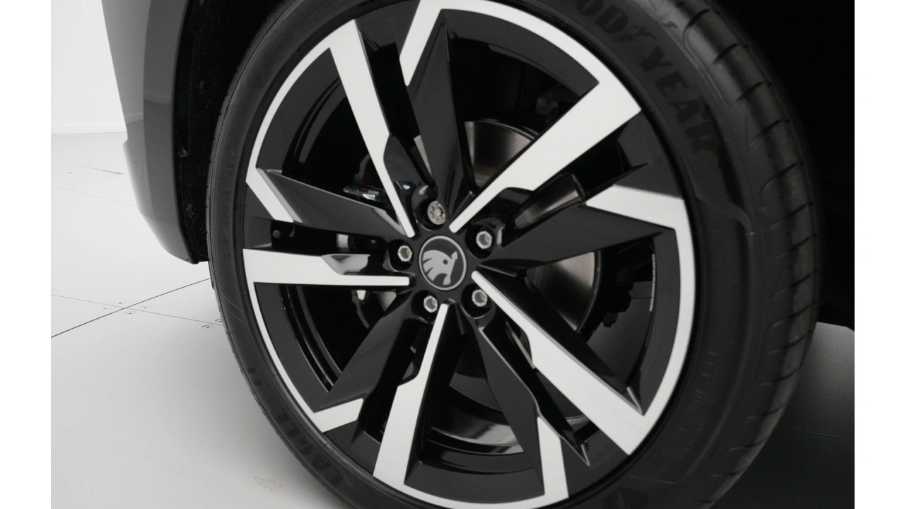 Škoda Kamiq 1.0 TSI Greentech 115 6MT Monte Carlo
