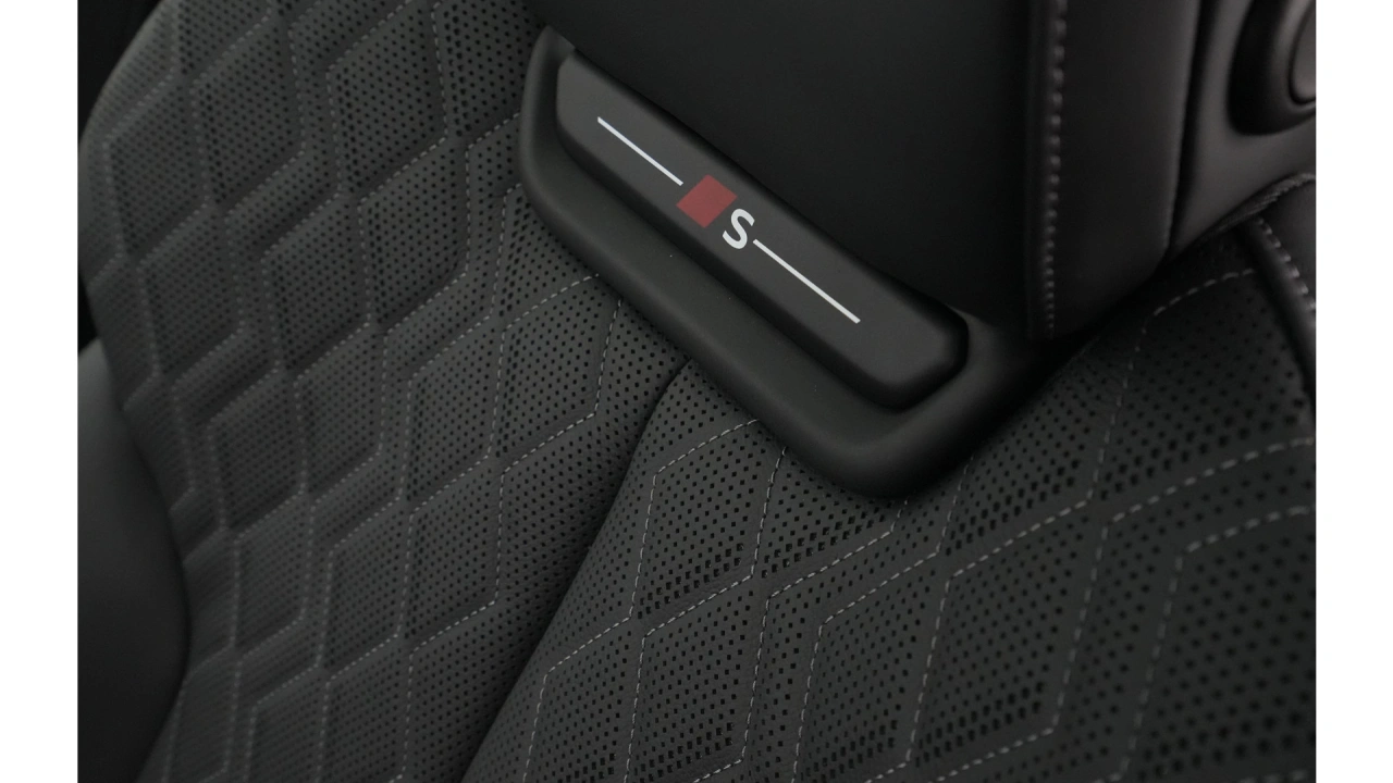 Audi A6 Sportback e-tron 367 1AT S edition