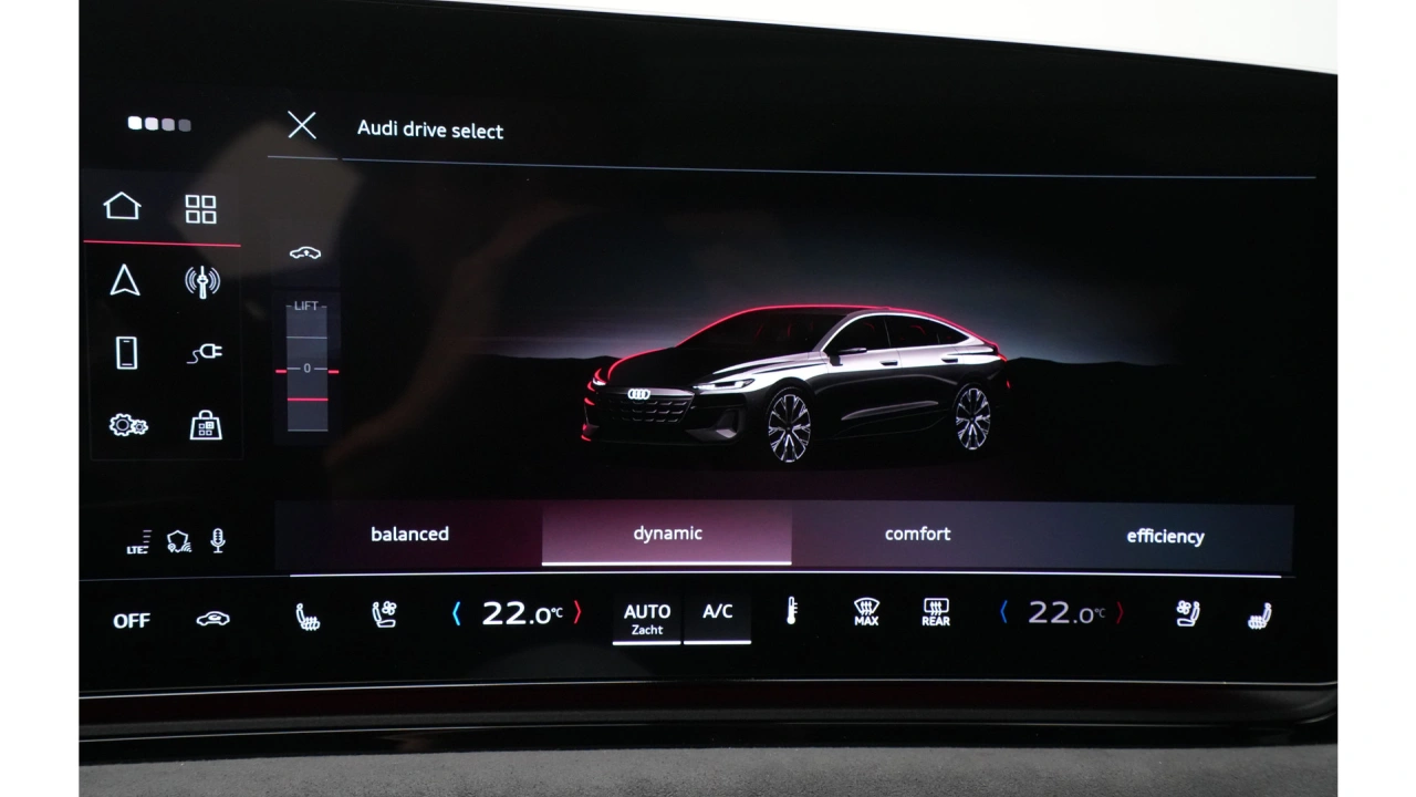 Audi A6 Sportback e-tron 367 1AT S edition