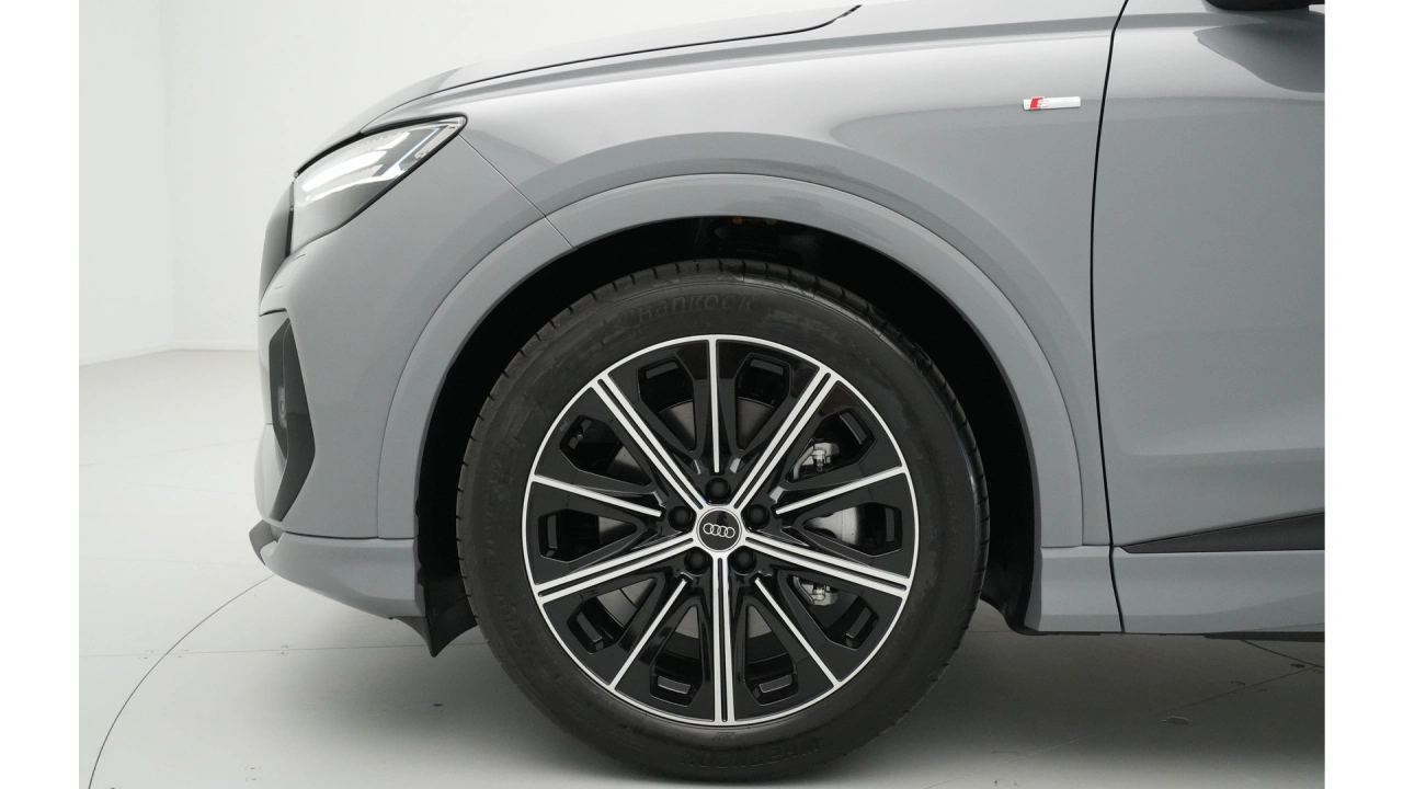 Audi Q4 Sportback e-tron Q4 Sportback 45 e-tron quattro 286 1AT S edition
