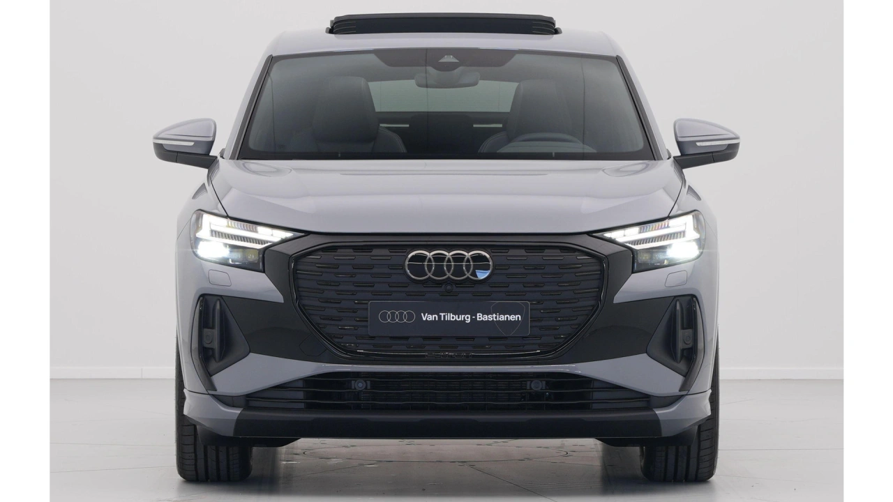 Audi Q4 Sportback e-tron Q4 Sportback 45 e-tron quattro 286 1AT S edition