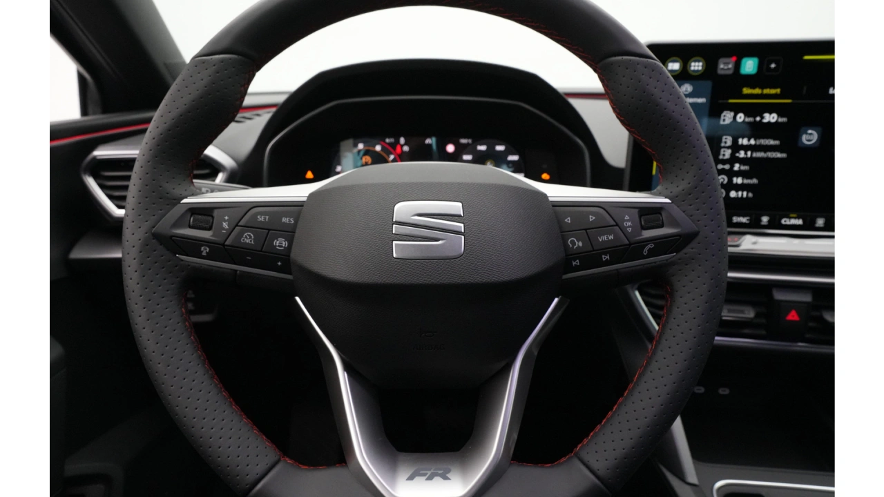 SEAT Leon Sportstourer 1.5 TSI eHybrid 204 6DSG FR Business