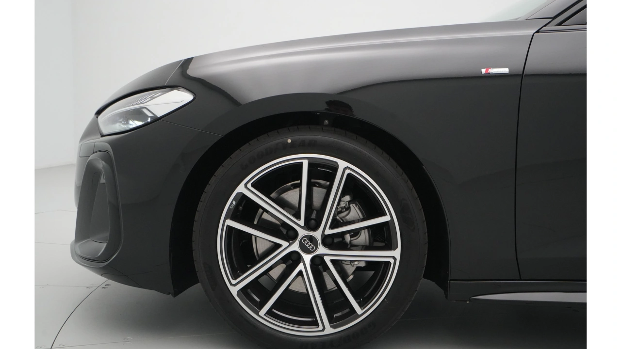 Audi A5 Limousine 35 TFSI 150 S tronic S edition