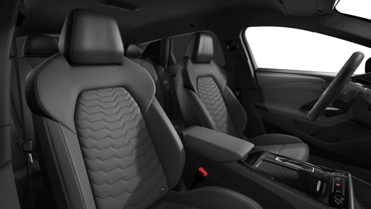 Audi A6 Avant e-tron 367 1AT S edition