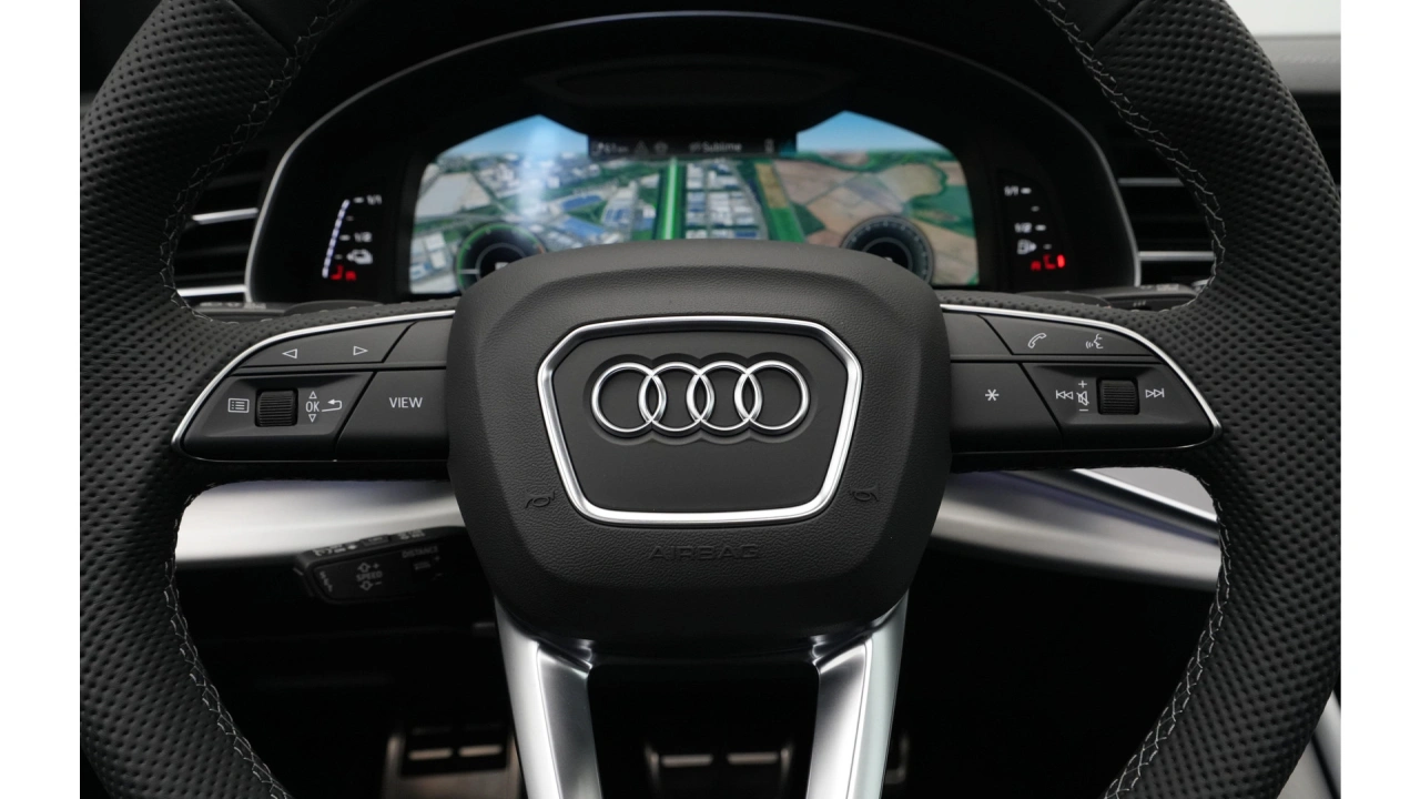 Audi Q8 55 TFSI e 394 Tiptronic Pro Line S