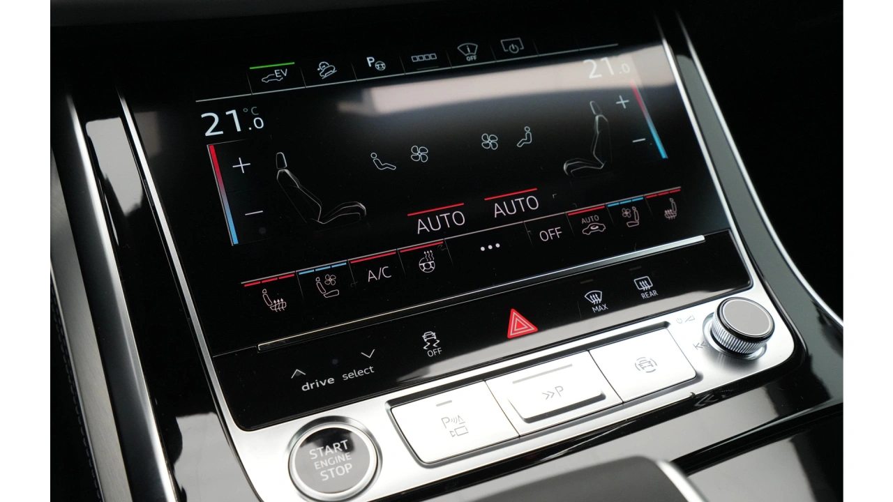 Audi Q8 55 TFSI e 394 Tiptronic Pro Line S