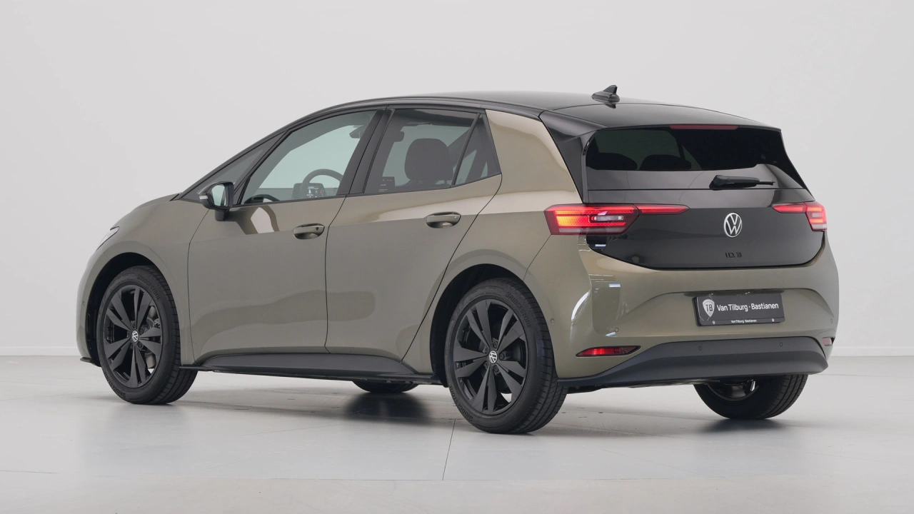 Volkswagen ID.3 52kWh 170 1AT Black Edition