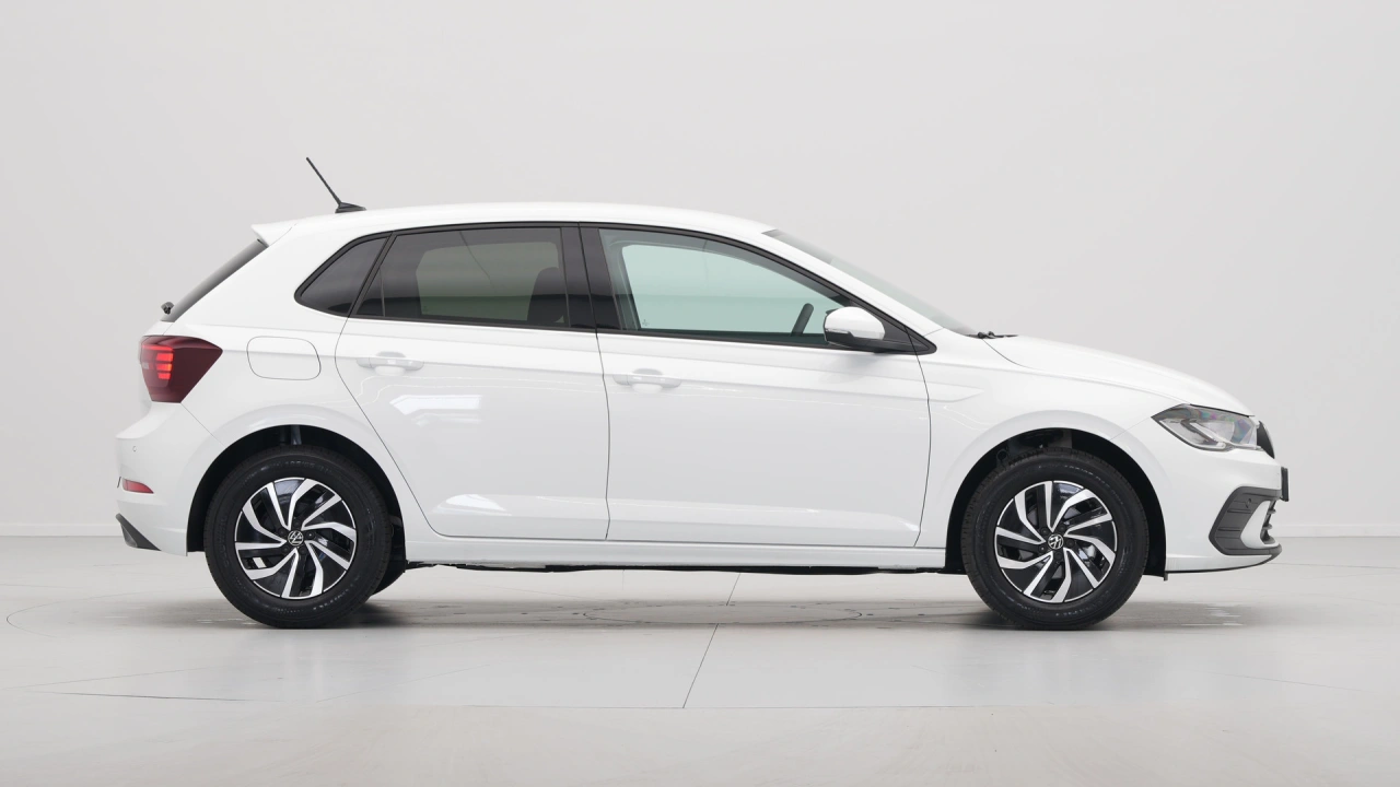 Volkswagen Polo 1.0 TSI 95 5MT Life Edition